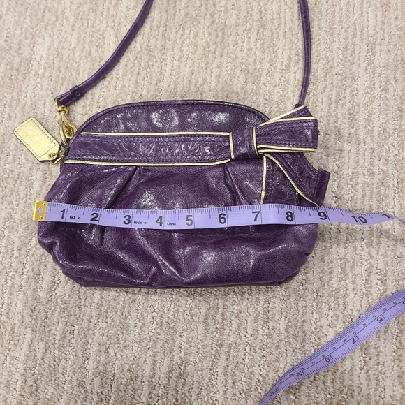 Coach crossbody or sling bag - Picture 5 of 6